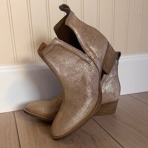 Women's Metallic Ankle Boots